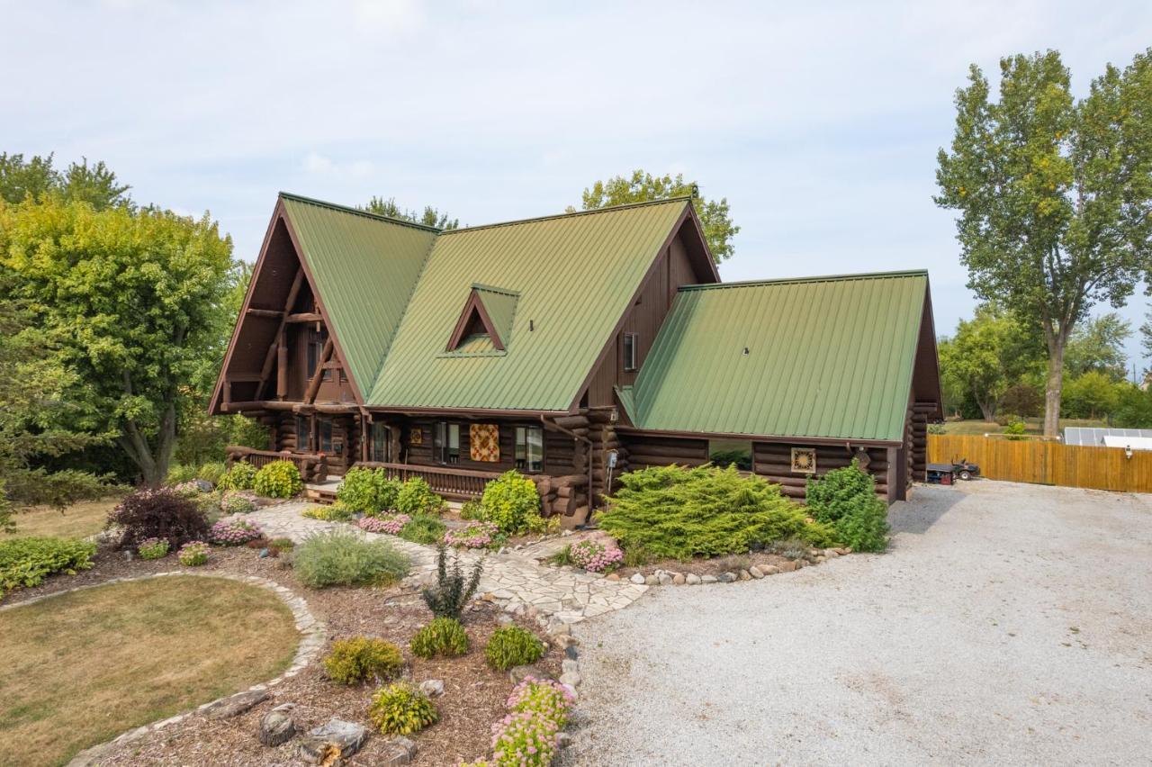 The Lodge At Lakeshore Belle River Exteriér fotografie